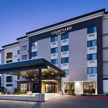 Courtyard Laredo Hotel Kültér fotó